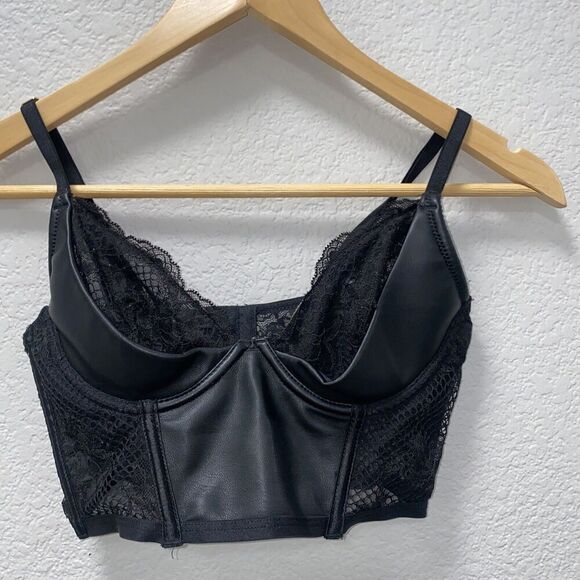Victoria's Secret Bustier Size 32C Black Faux Leather Fishnet Quarter Cup Corset - Picture 4 of 8
